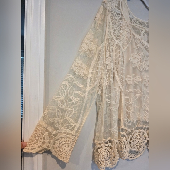 Blair Size 2X Embroidered Crochet Sheer Boho Blouse Feminine Romantic Longline - Picture 3 of 10